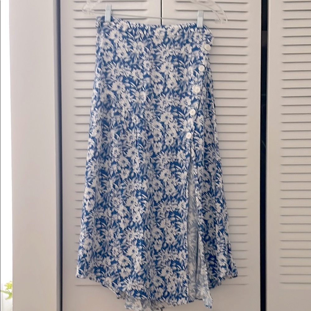 Zara, Floral Blue and White Women's Skirt, S